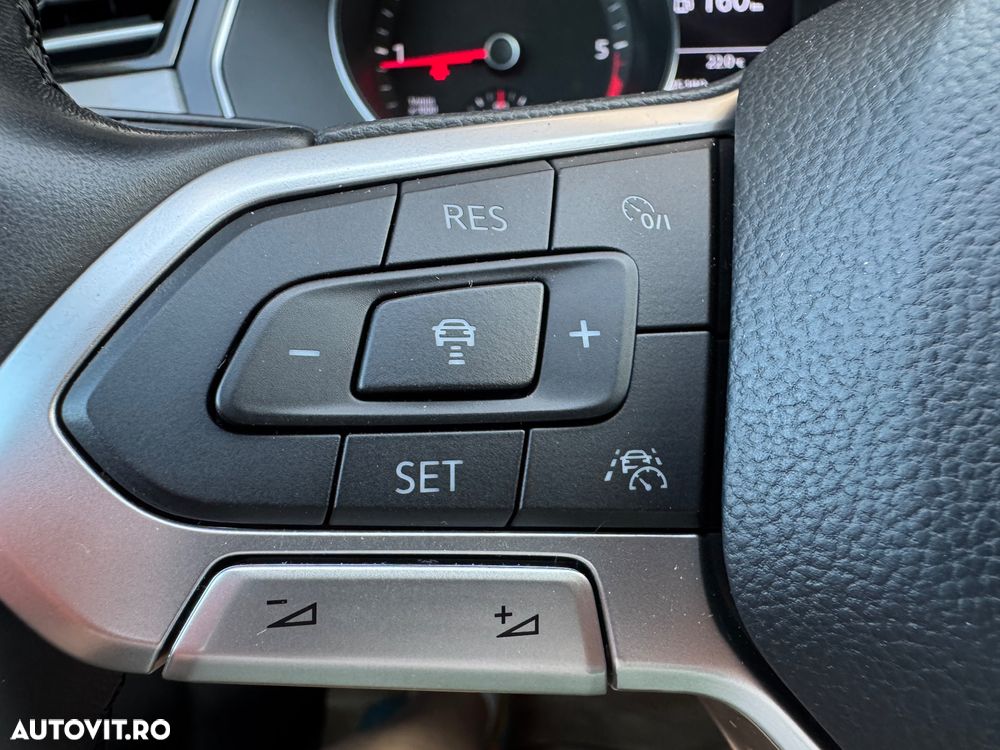 VOLKSWAGEN Passat 2020 — imagine 25