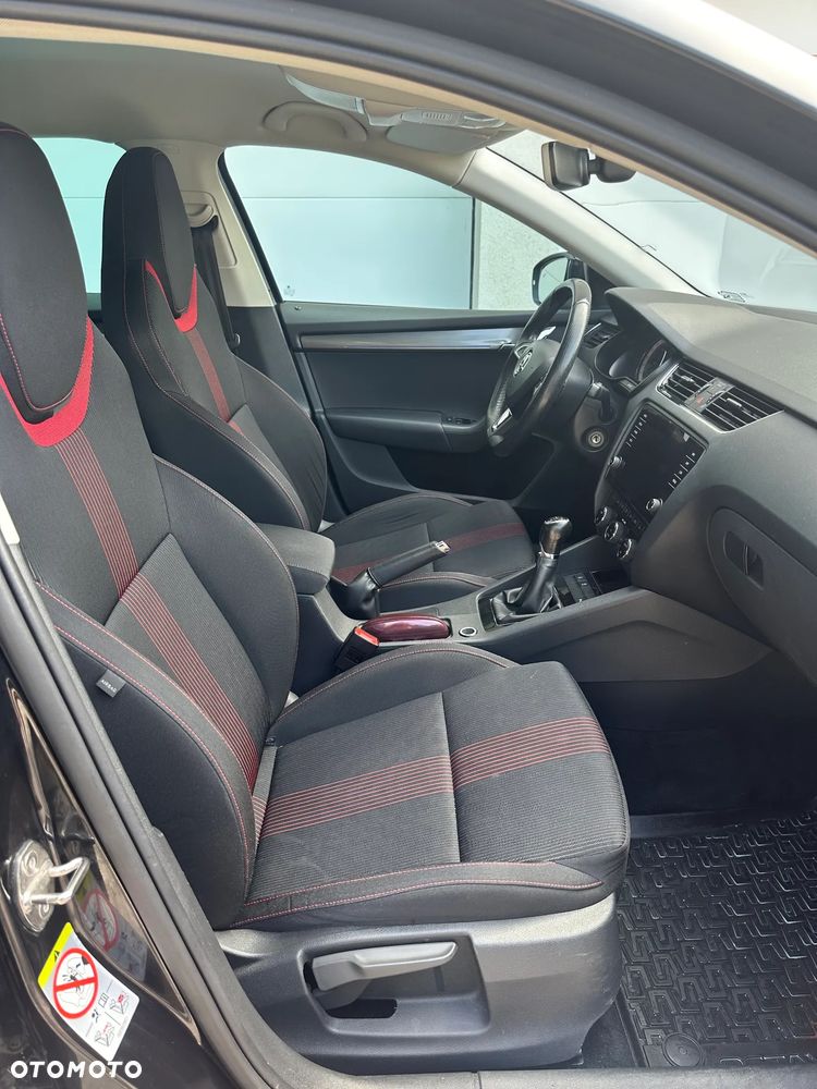 Skoda Octavia 2.0 TDI Elegance - 11