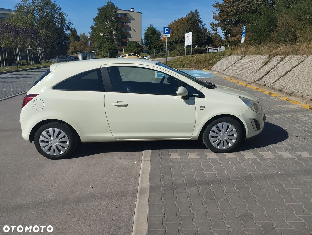 Opel Corsa - 2