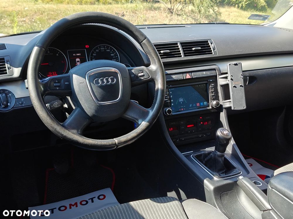 Audi A4 Avant 2.0 TDI DPF - 6