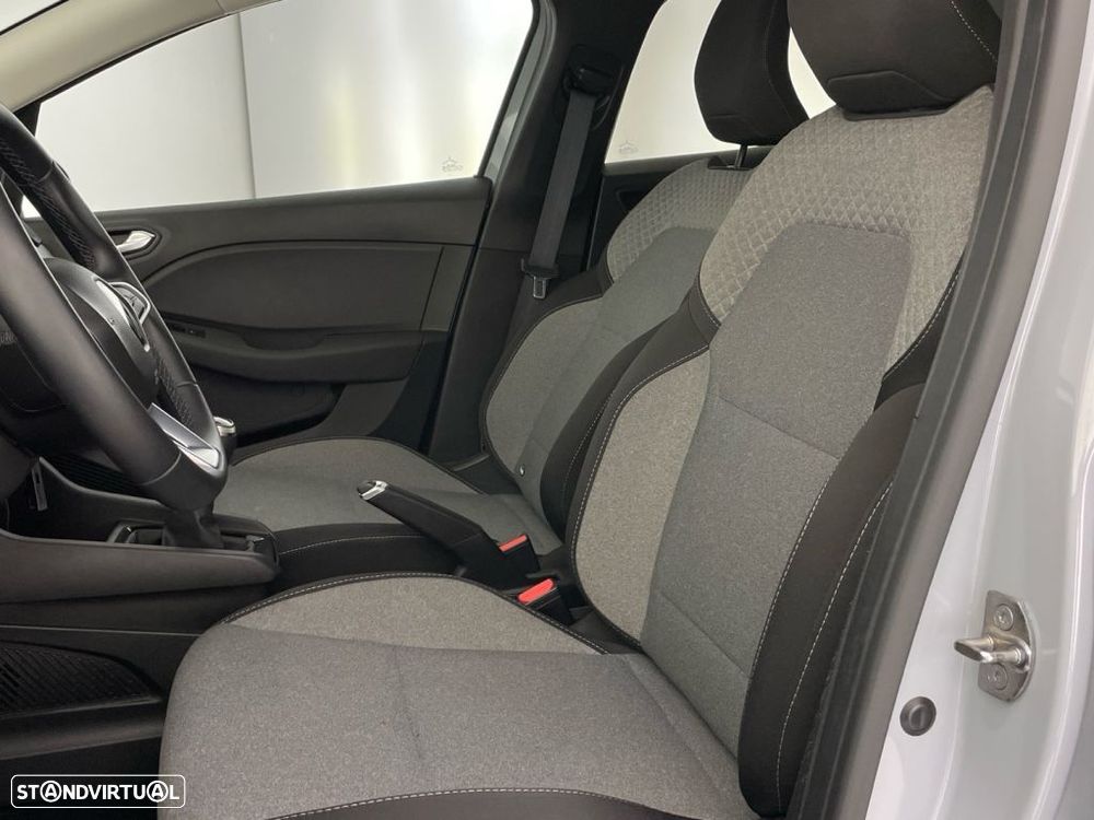 Renault Clio 1.0 TCe Evolution - 17