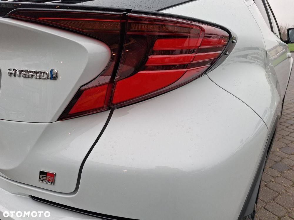 Toyota C-HR 1.8 Hybrid GPF GR Sport - 11