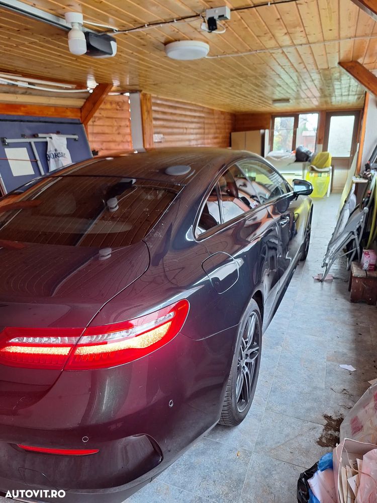 Mercedes-Benz E 220 d 4MATIC - 21
