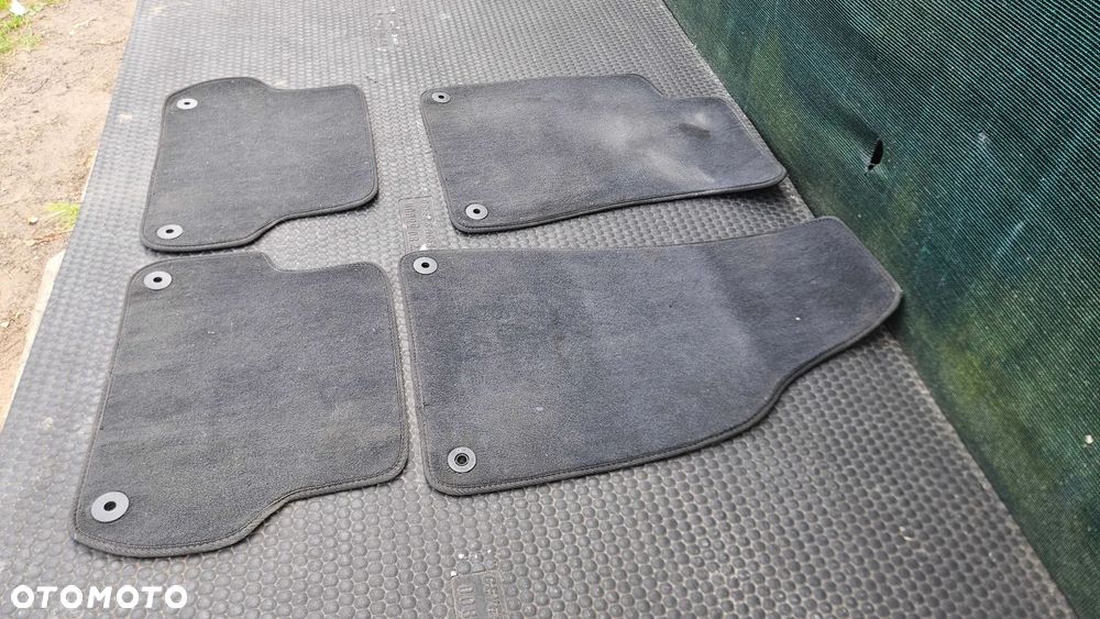 Dywaniki Wycieraczki Wykładzina Czarne Welur Europa Komplet Audi A4 B6 B7 Seat Exeo Sedan Kombi - 6