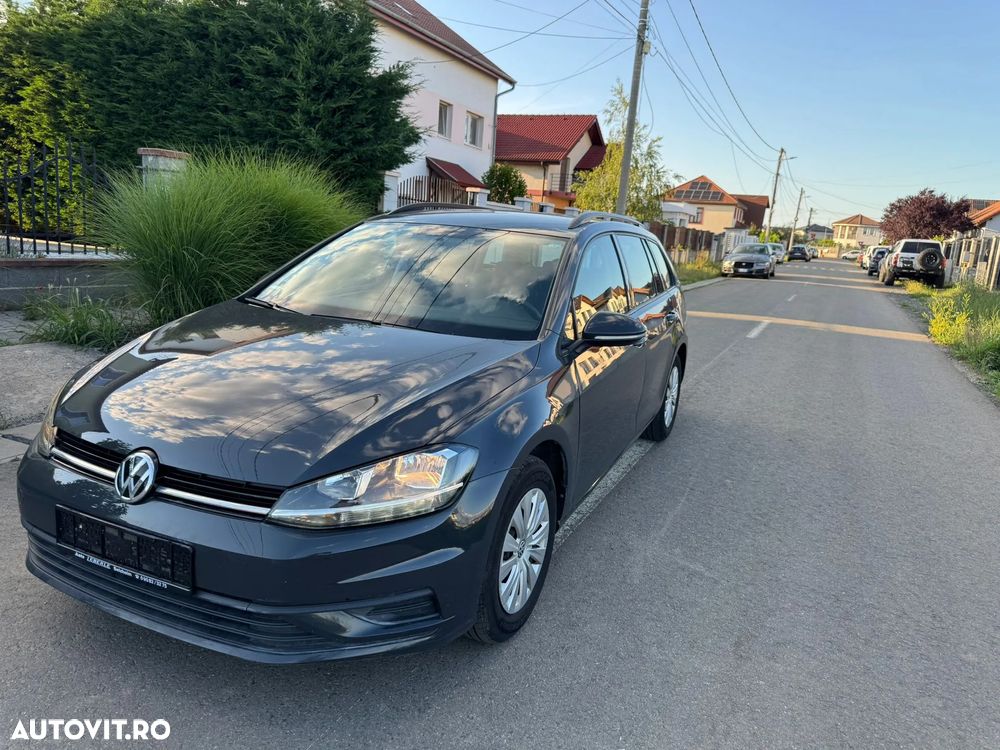 Volkswagen Golf 1.6 TDI SCR Trendline - 6