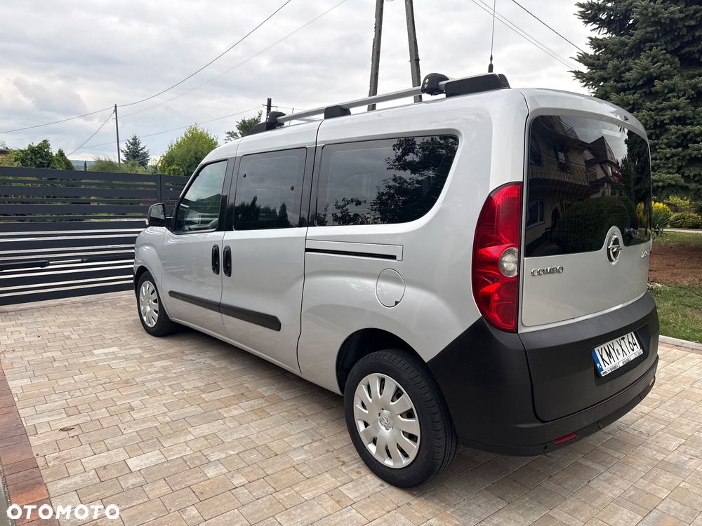 Opel Combo - 8