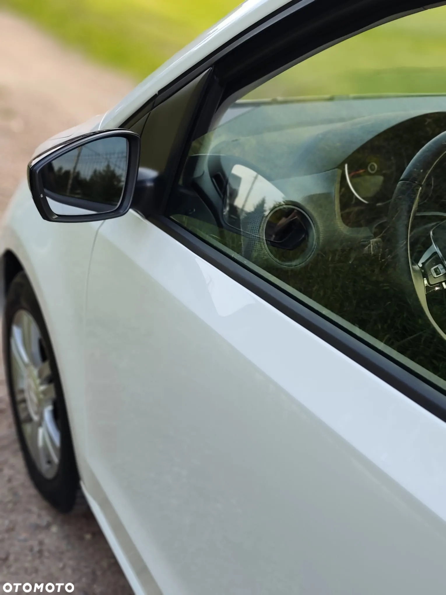 Volkswagen up! 1.0 TSI high - 26