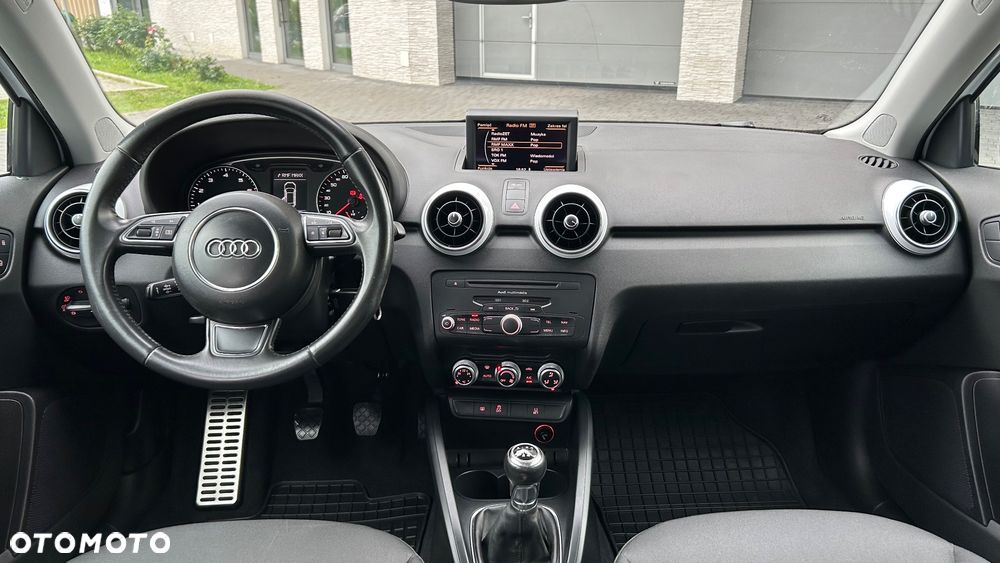 Audi A1 Sportback 1.2 TFSI S line Sportpaket - 21