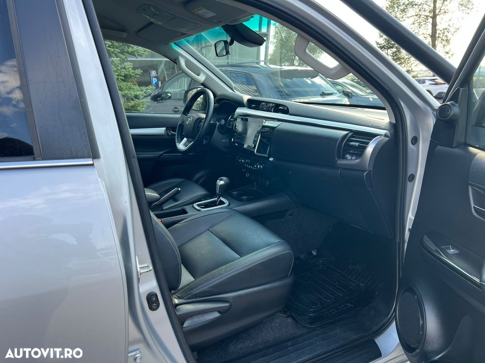 Toyota Hilux 4x4 Double Cab A/T Style - 15