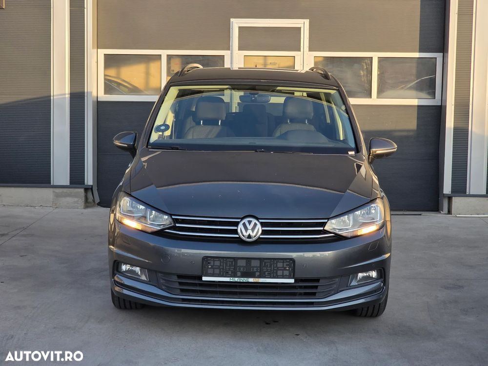 Volkswagen Touran 2016 photo 2