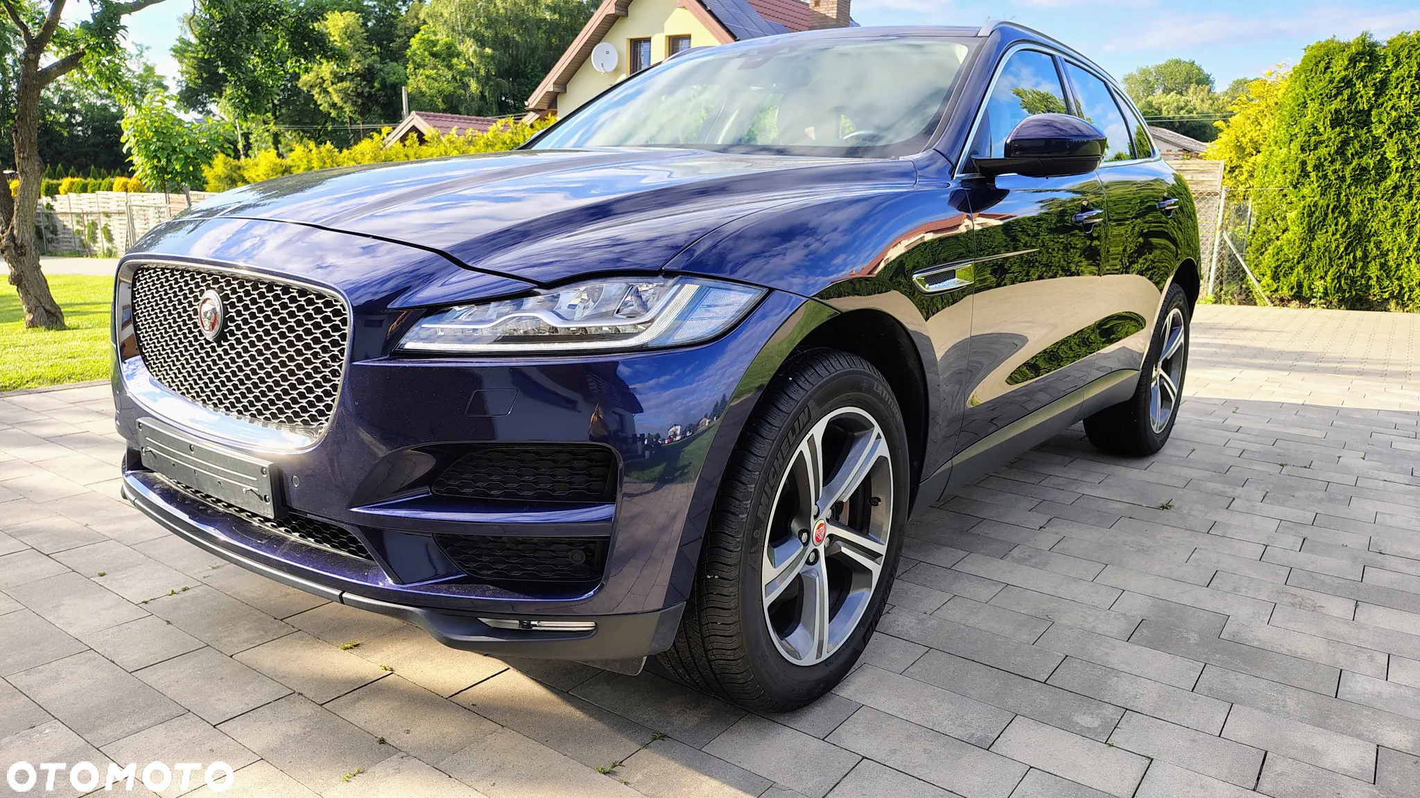 Jaguar F-Pace - 9