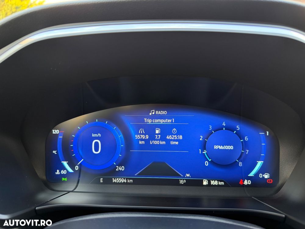 Ford Kuga - 6