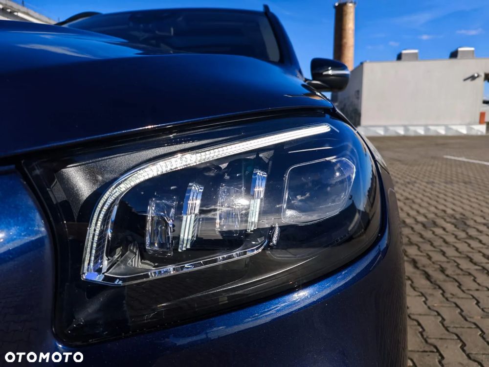 Mercedes-Benz GLS - 9