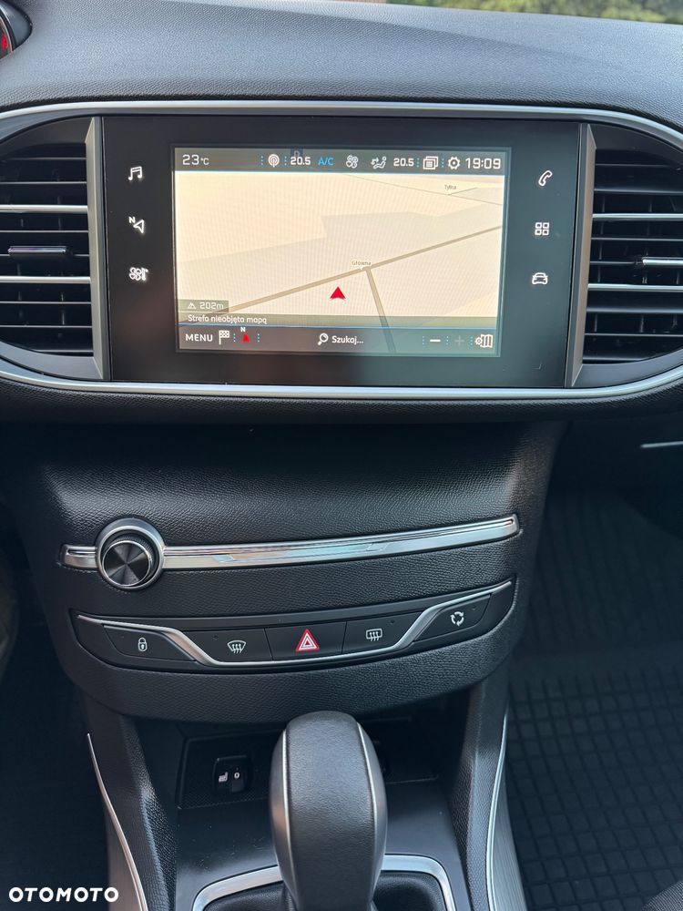 Peugeot 308 BlueHDi 150 EAT6 Stop & Start Allure - 23