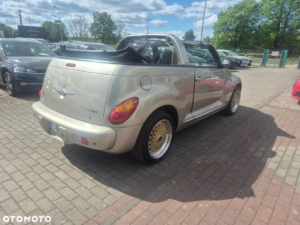 Chrysler PT Cruiser - 21