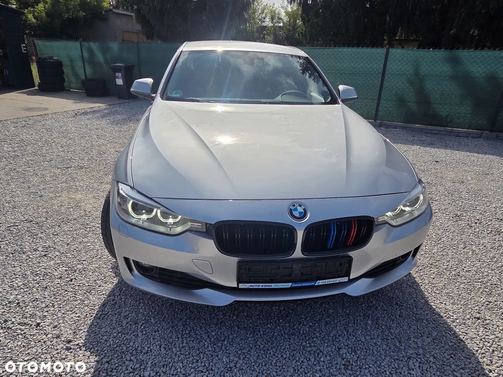 BMW Seria 3 318d xDrive M Sport Shadow - 5