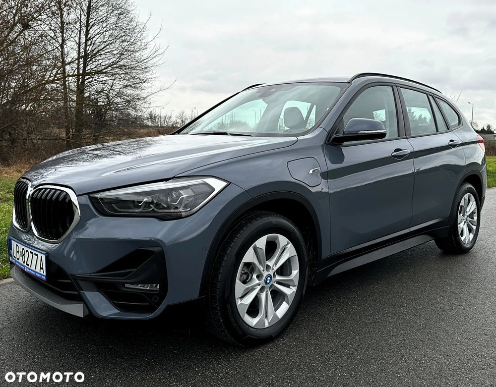 BMW X1 xDrive25e Sport Line - 4