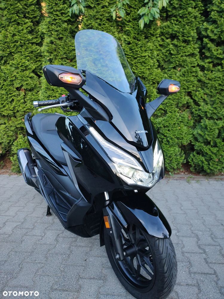 Honda NSS - 11