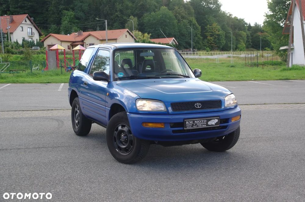Toyota RAV4 2.0 Special - 18