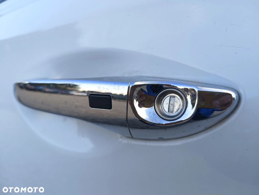 Hyundai i20 1.4 Premium - 13