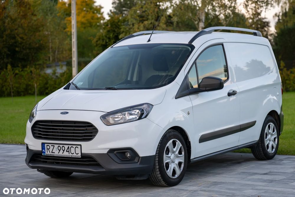 Ford Transit Courier 1.0 EcoBoost Ambiente - 9