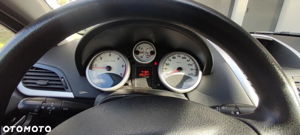 Peugeot 207 1.4 HDi Trendy - 17