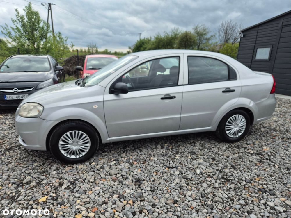 Chevrolet Aveo 1.2 Plus - 3