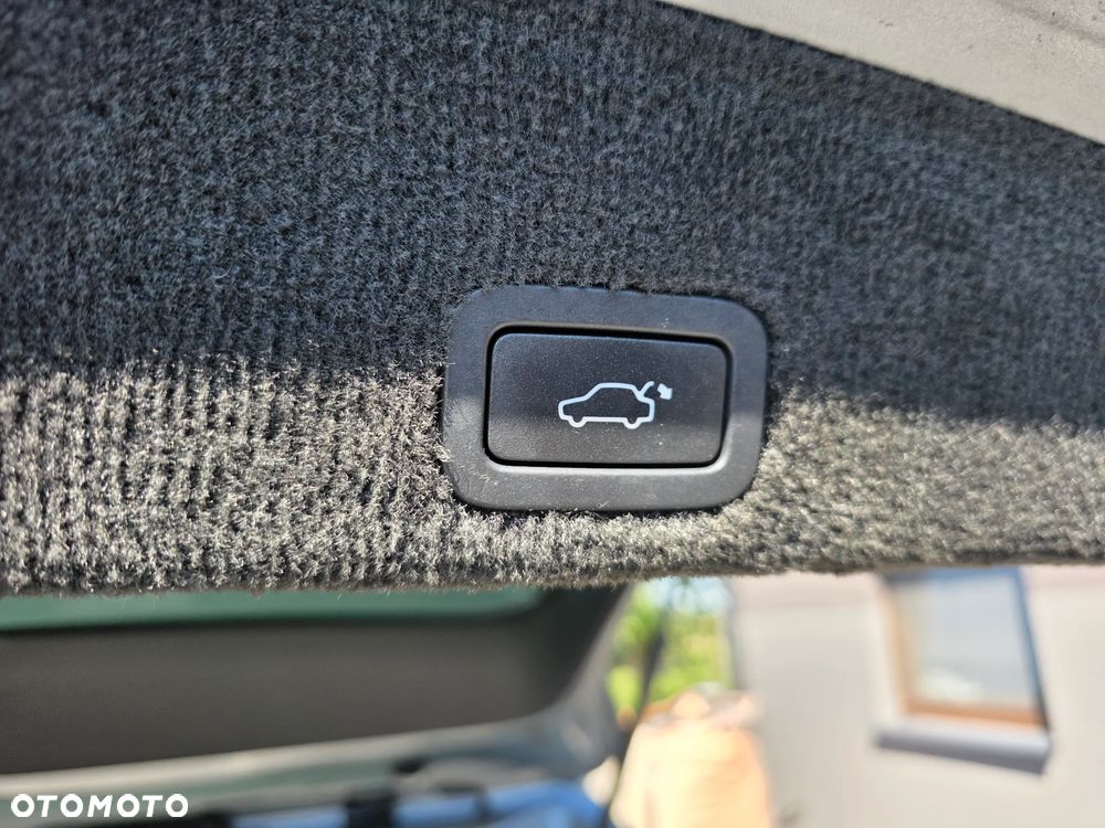 Volvo XC 60 D5 AWD Geartronic Summum - 18