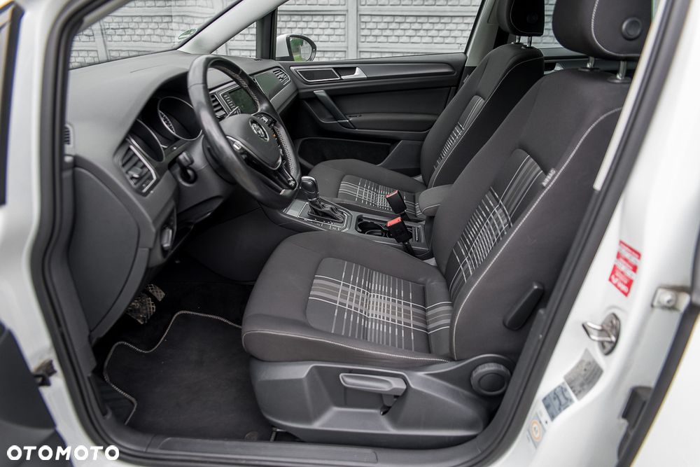 Volkswagen Golf Sportsvan 1.6 TDI BlueMotion Technology DSG Lounge - 19