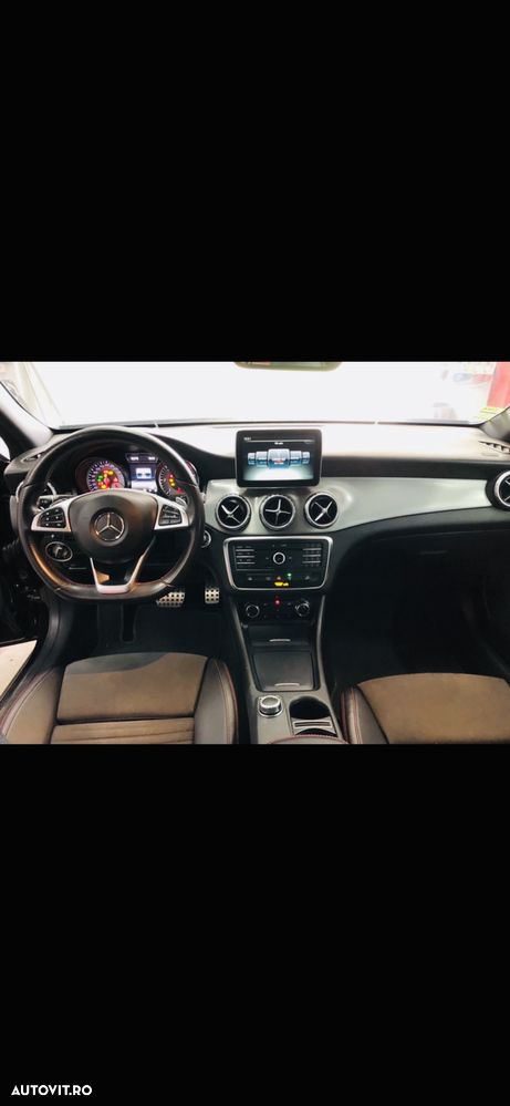 Mercedes-Benz GLA 220 CDI 4Matic 7G-DCT AMG Line - 10