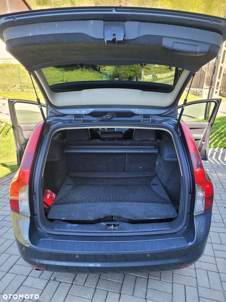 Volvo V50 T5 AWD Momentum - 7