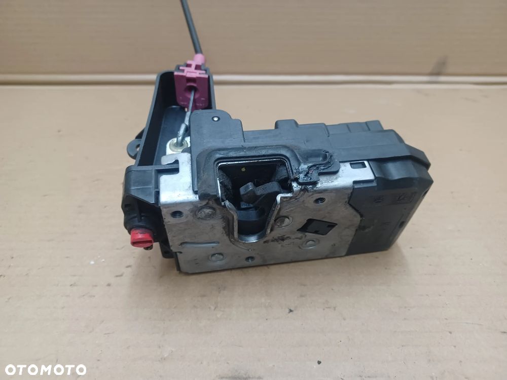 ZAMEK DRZWI PRAWY TYŁ ASTRA H 13128116GB - 4