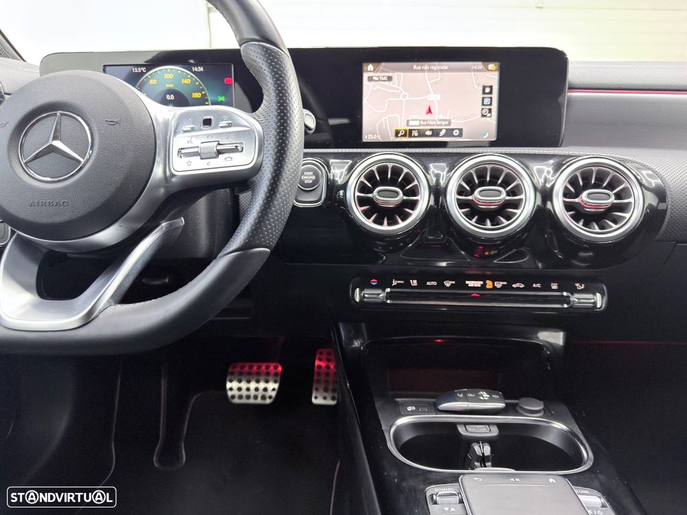 Mercedes-Benz A 250 Limousine e 8G-DCT AMG Line Advanced - 25