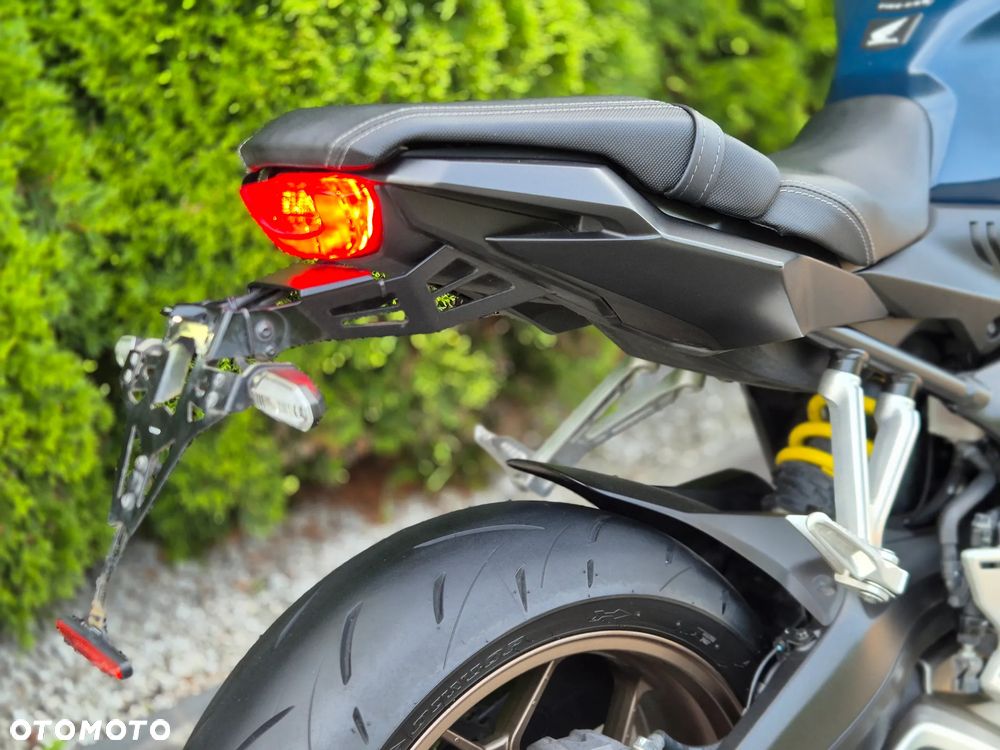 Honda CB - 17