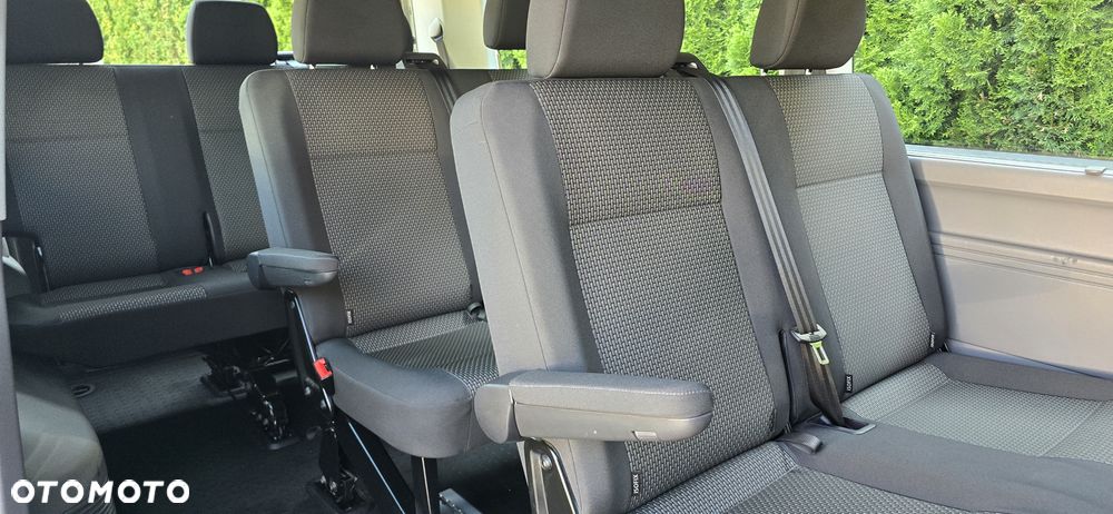 Volkswagen Caravelle 2.0 TDI L2 Comfortline - 17