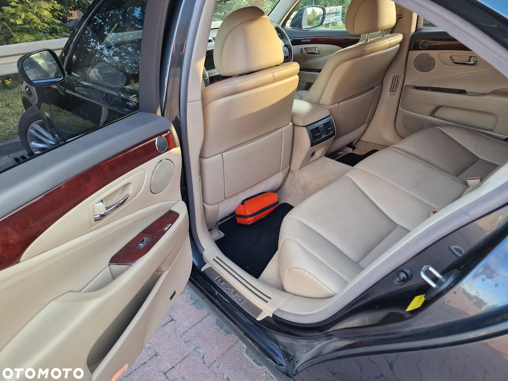 Lexus LS 460 - 9
