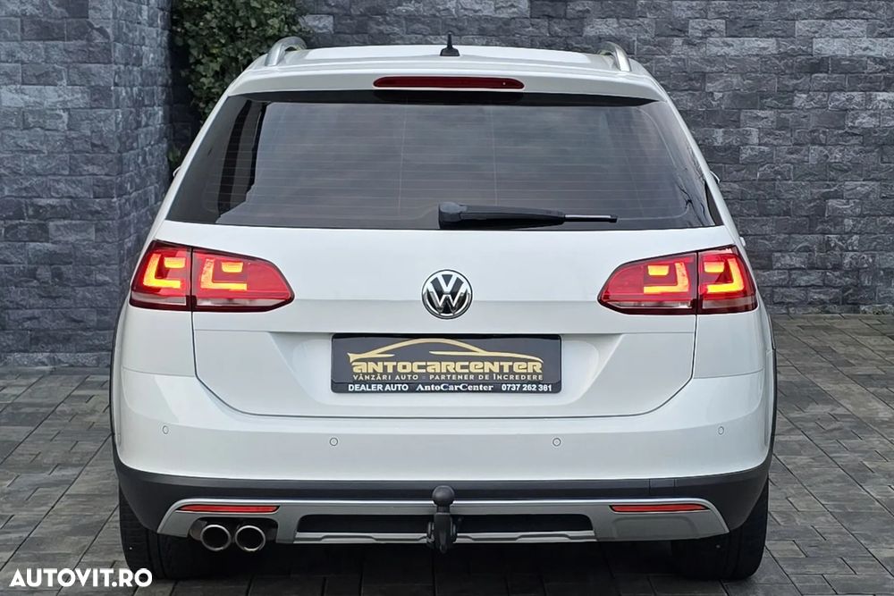Volkswagen Golf 2.0 TDI SCR 4Motion DSG Alltrack - 28