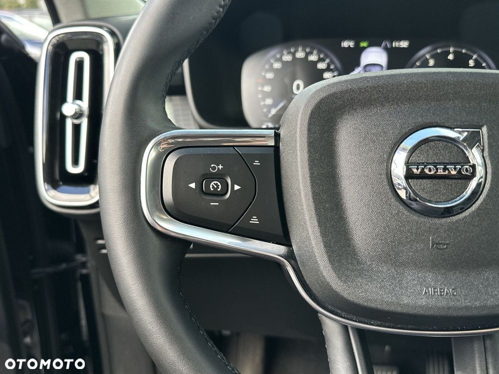 Volvo XC 40 T2 Core - 26