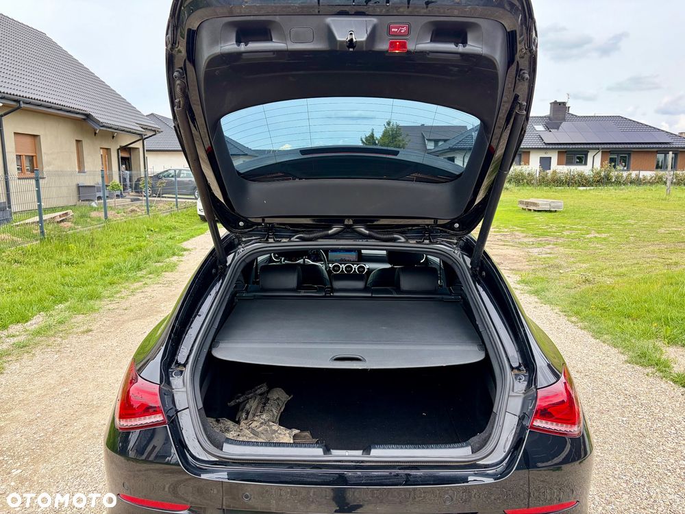 Mercedes-Benz CLA 200 d 8G-DCT Edition 2020 - 15