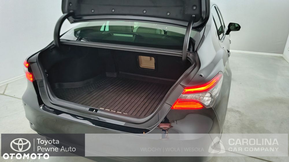 Toyota Camry 2.5 Hybrid Executive CVT - 20