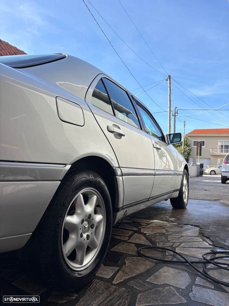 Mercedes-Benz C 220 - 2