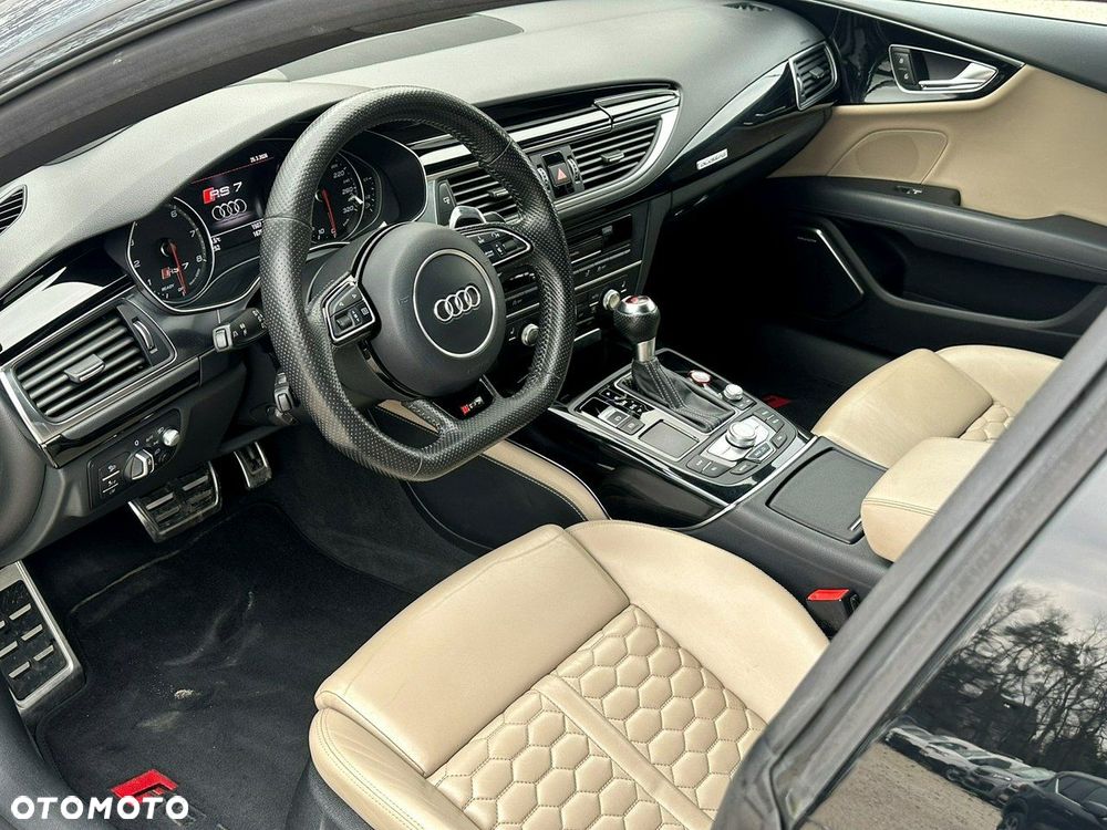 Audi RS7 Sportback - 12