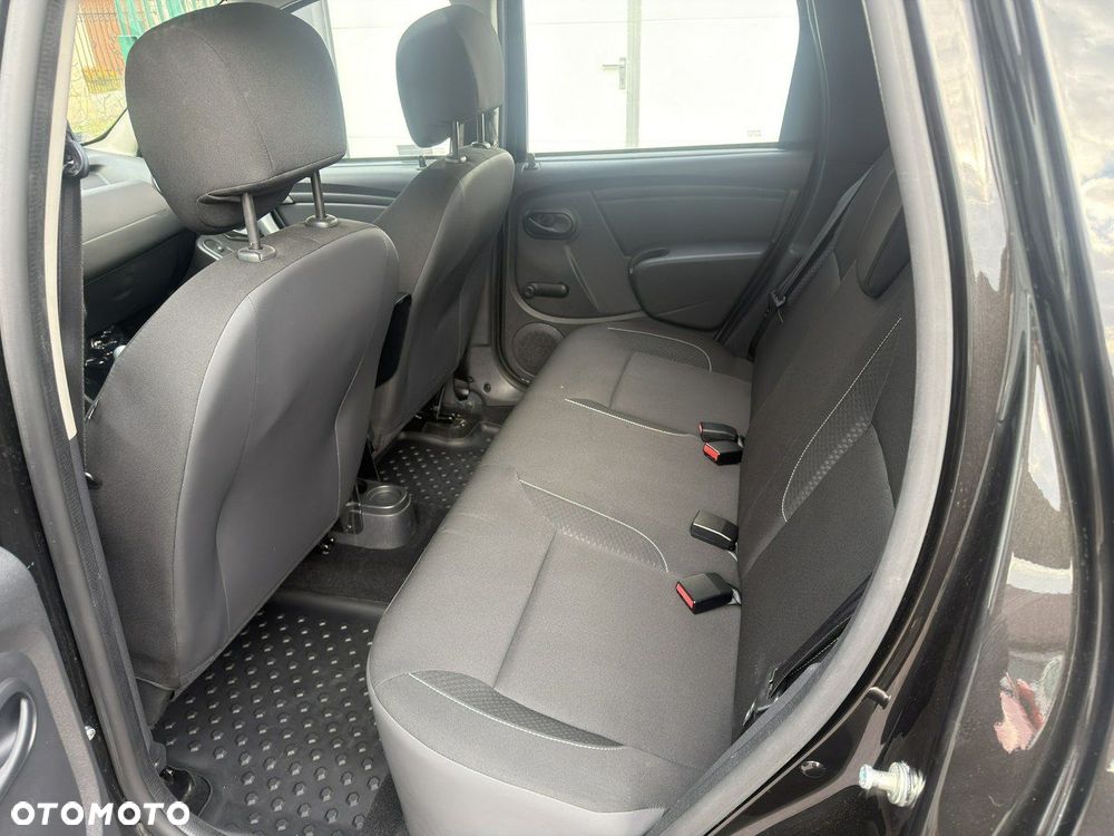 Dacia Duster 1.6 SCe Access - 12