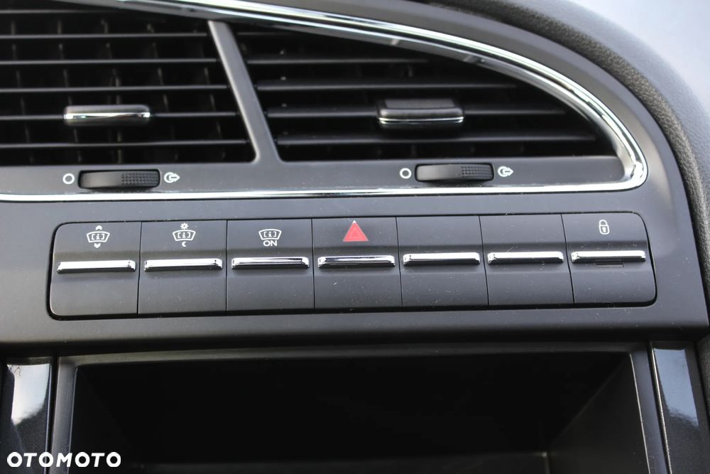 Peugeot 5008 2.0 HDi Premium - 22
