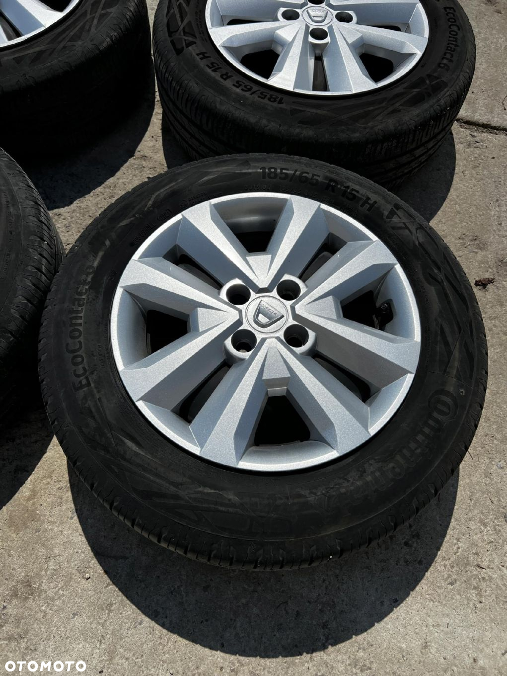 KOŁA FELGI STRUKTURALNE OPONY LETNIE DACIA SANDERO III 3 185/65 R15 - 2