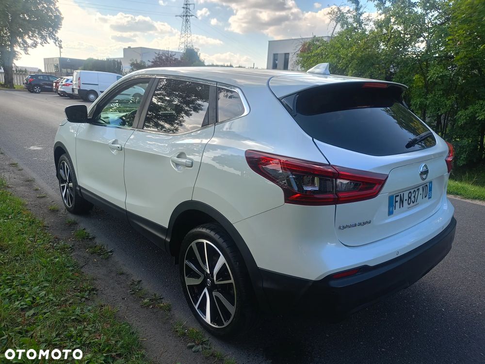Nissan Qashqai 1.3 DIG-T Tekna - 4