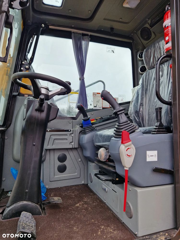 JCB JBC 75W - 8