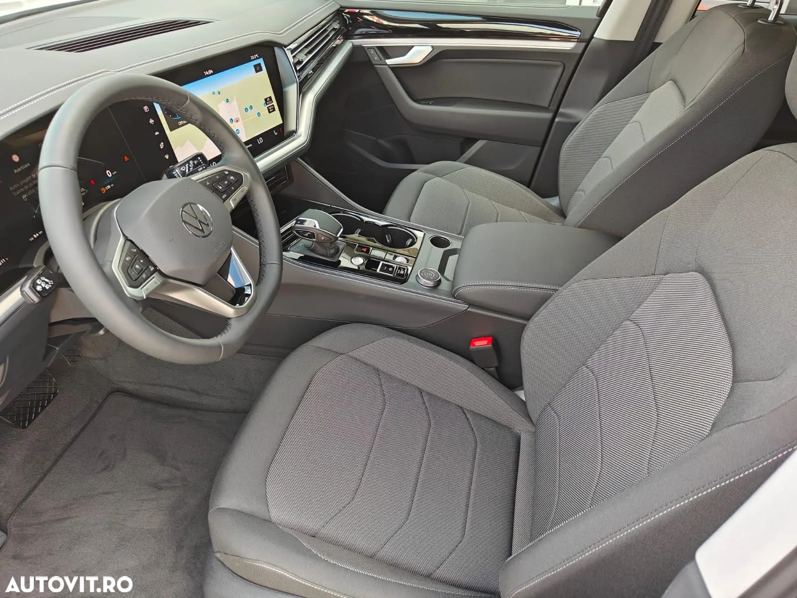 Volkswagen Touareg V6 TDI 4MOTION Style - 11