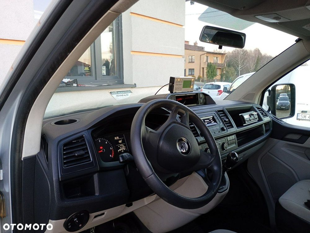 Volkswagen Transporter - 14
