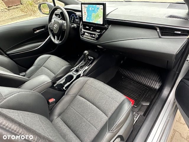 Toyota Corolla 1.8 Business Edition - 38